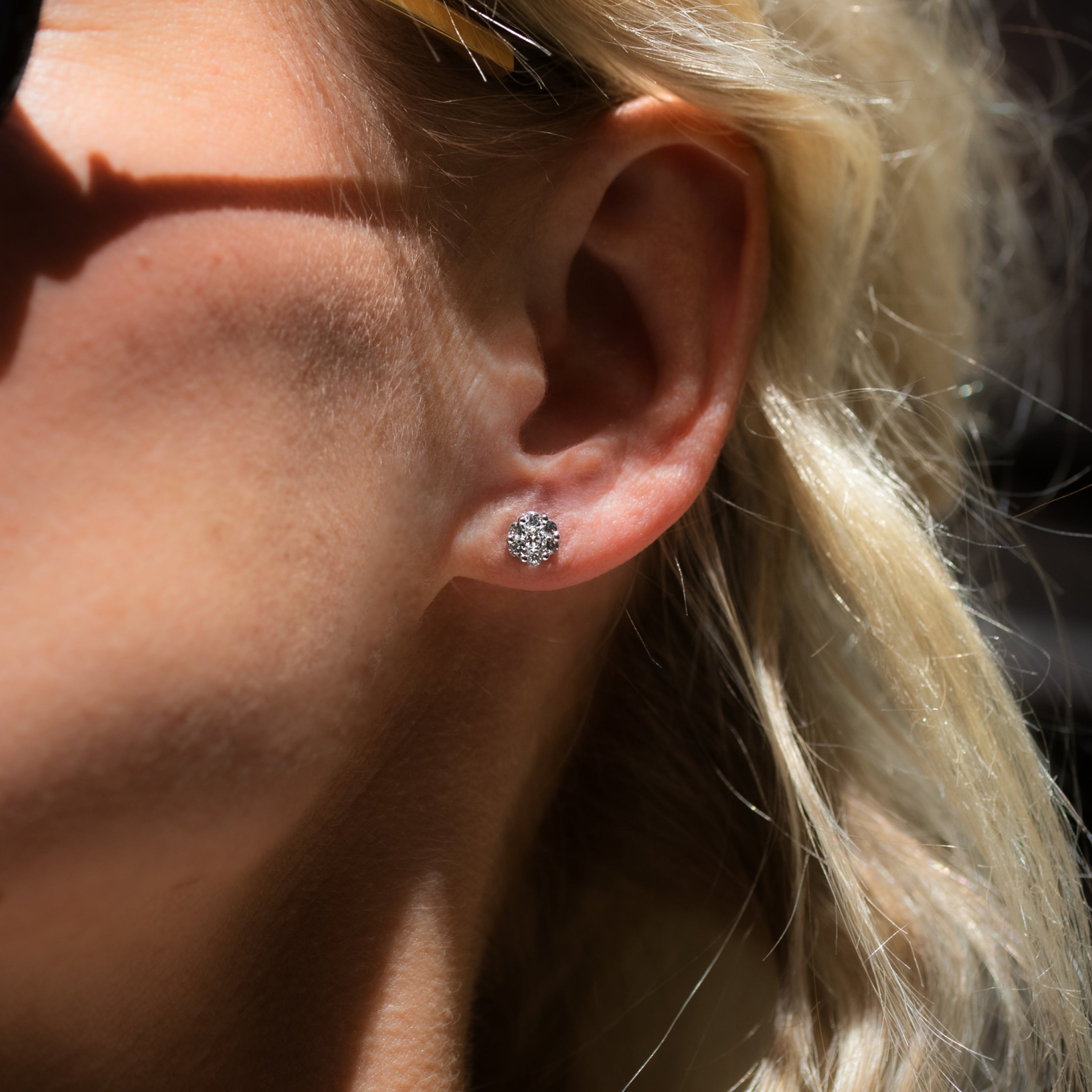 Ohrstecker "Flora" Grande 585 Weißgold