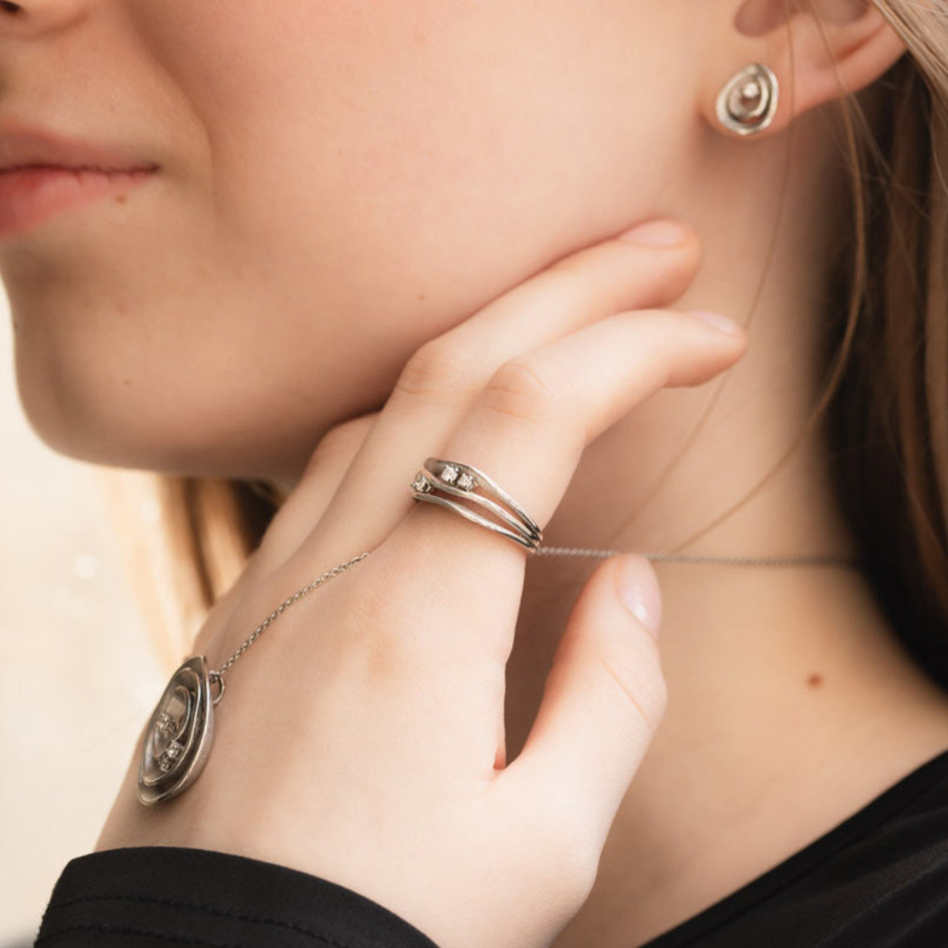 Ring "Wave" - 950 Platin