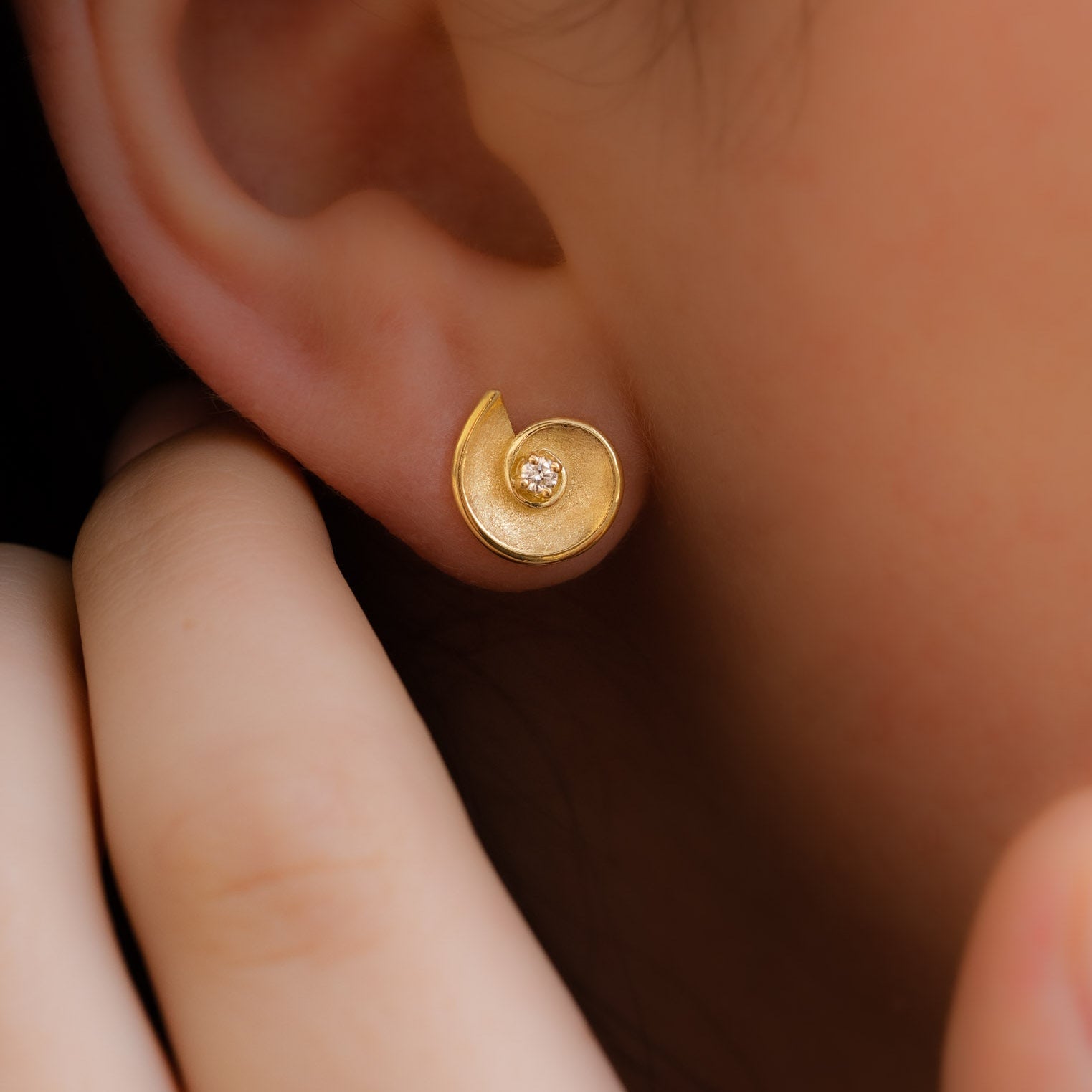 Ohrstecker "Spirola" - 750 Gelbgold