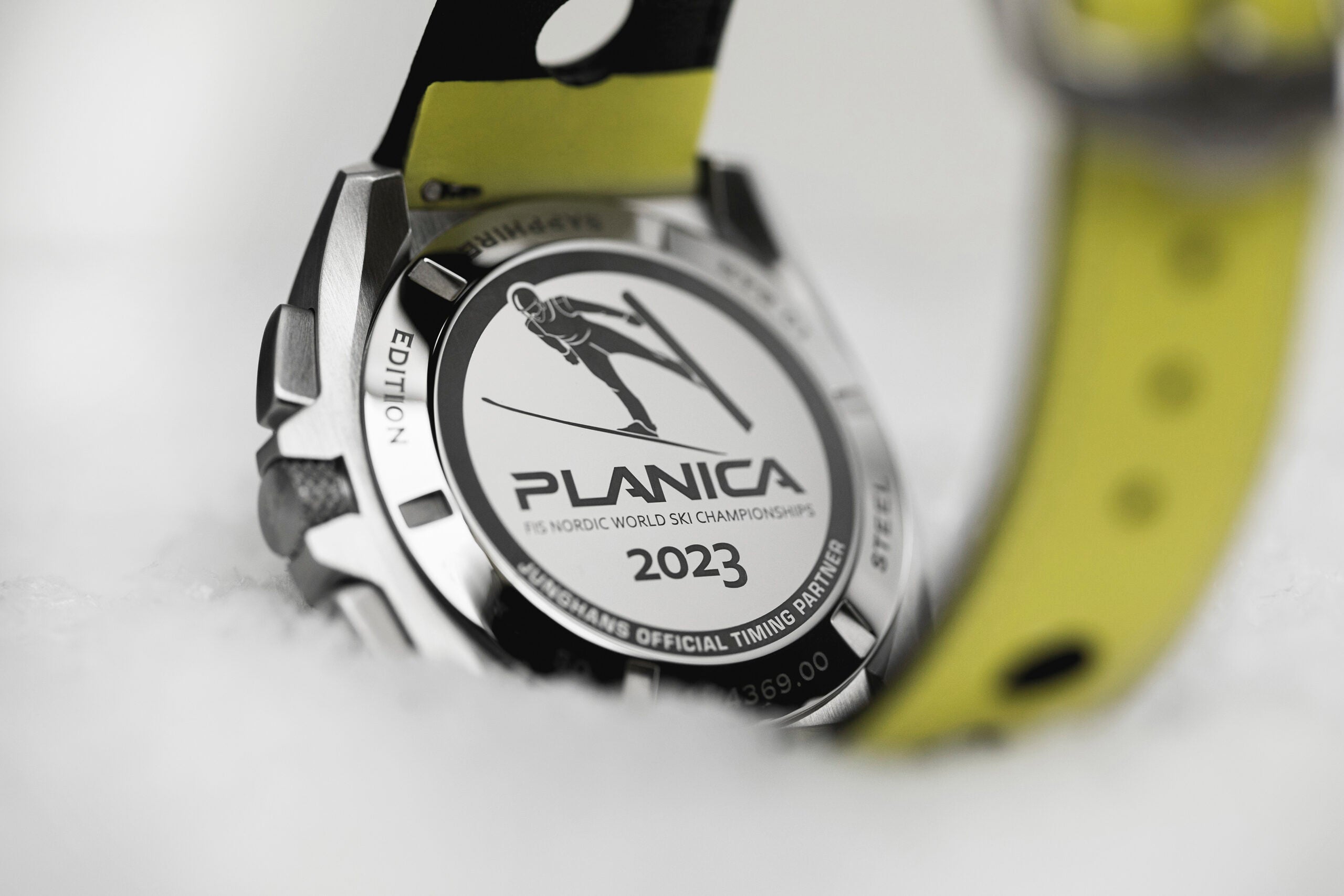 Junghans 1972 Chronoscope Quarz Lemon limitierte FIS Edition