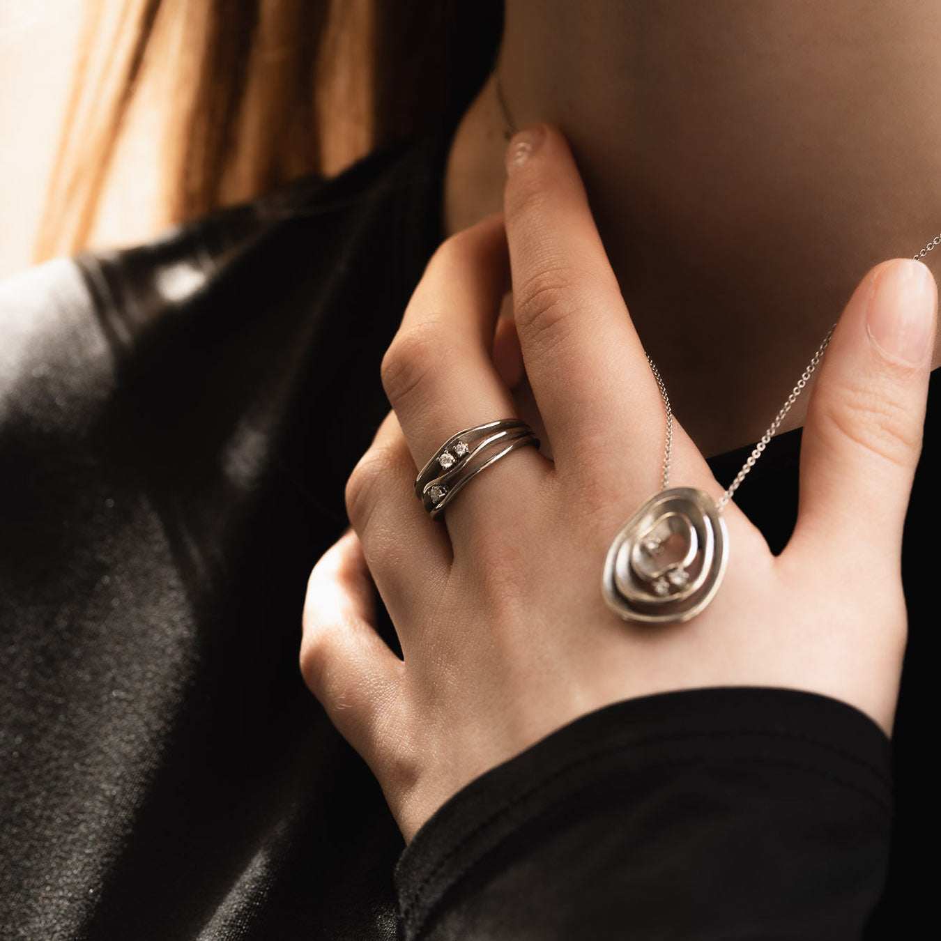 Ring "Wave" - 950 Platin