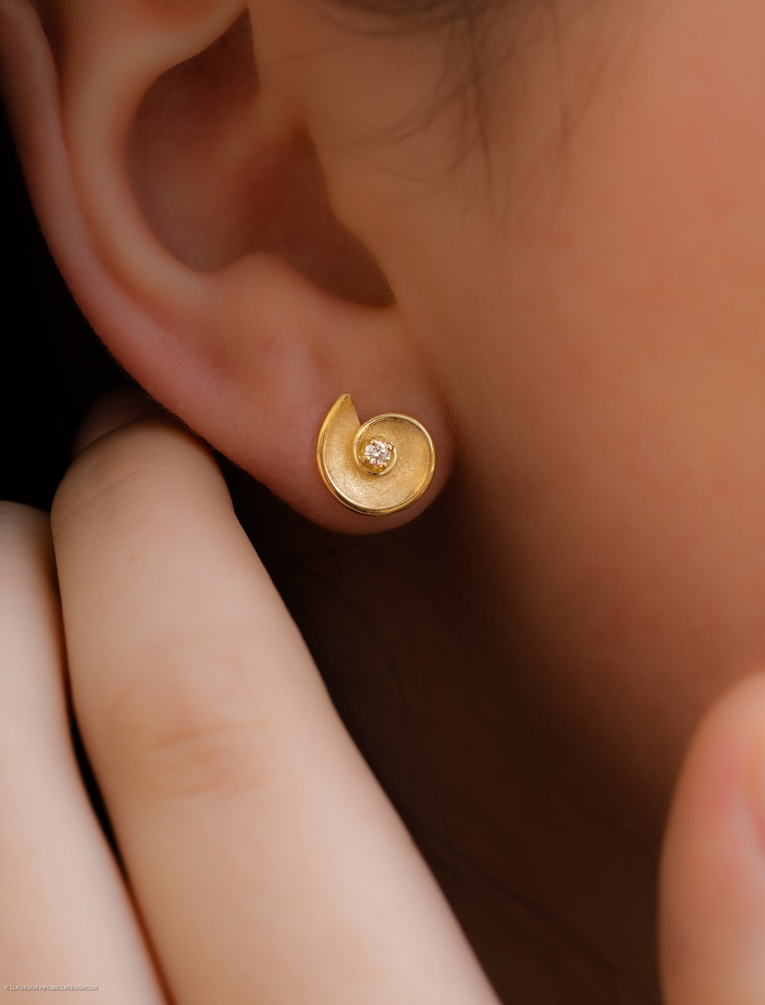 Ohrstecker "Spirola" -  Gelbgold