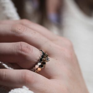 Damenring „Okta“ – 585 Weißgold