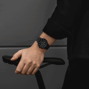 Junghans FORM A Chronoscope, Date English Anfrage