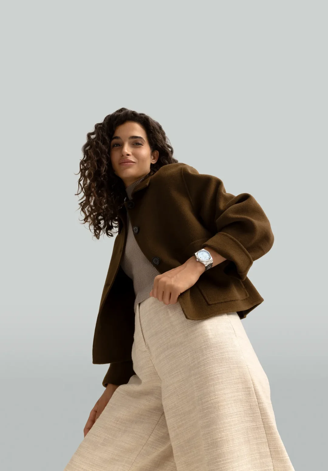 DAT-Tis-ADV-Gifting2024-25 -17_Still_03_Chiara_1746_8K DAT-Tis-ADV-Gifting2024-25 -17_Still_03_Chiara_1746_8K